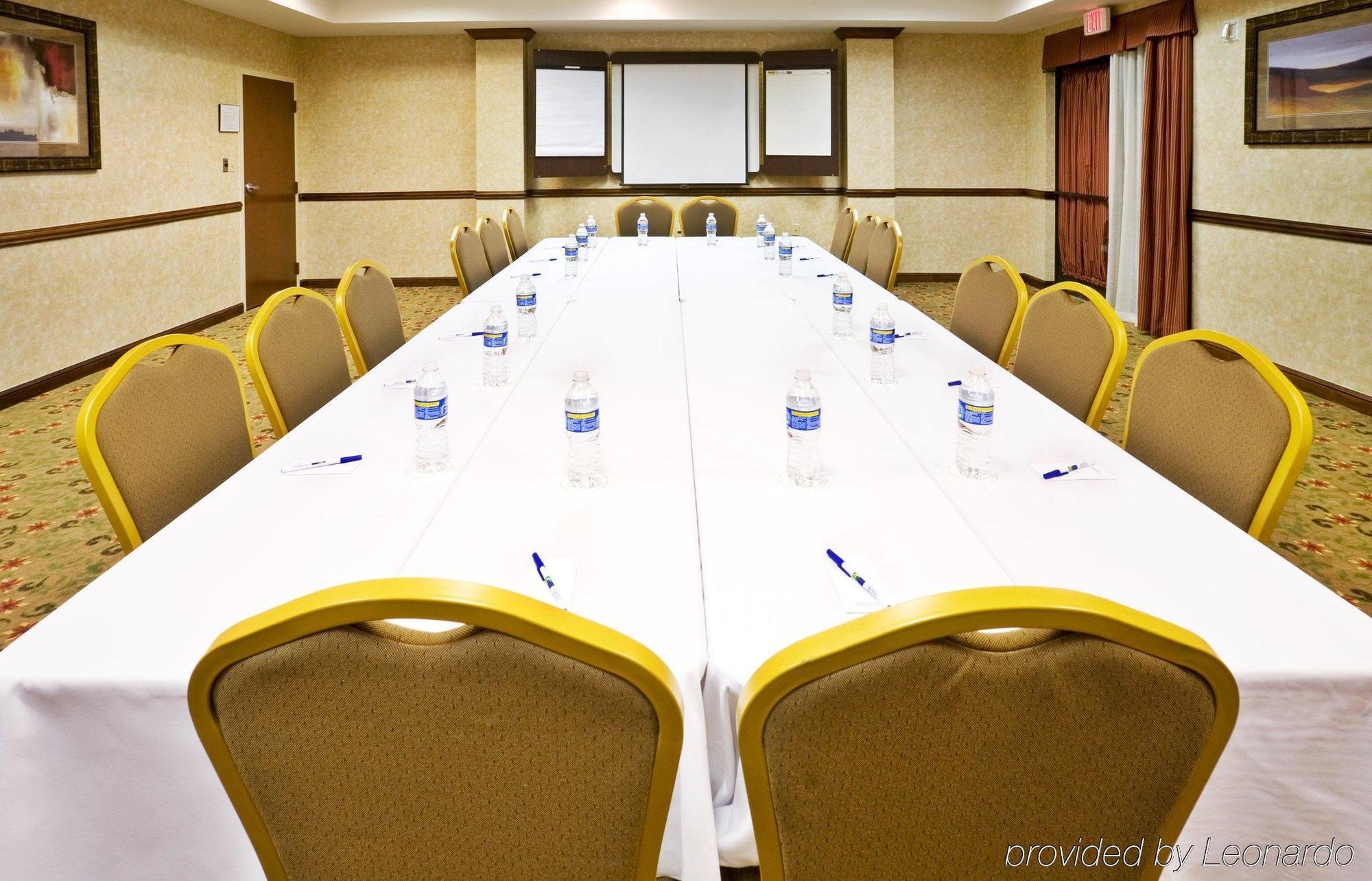 Holiday Inn Express & Suites Irving Conv Ctr - Las Colinas By Ihg Ανέσεις φωτογραφία