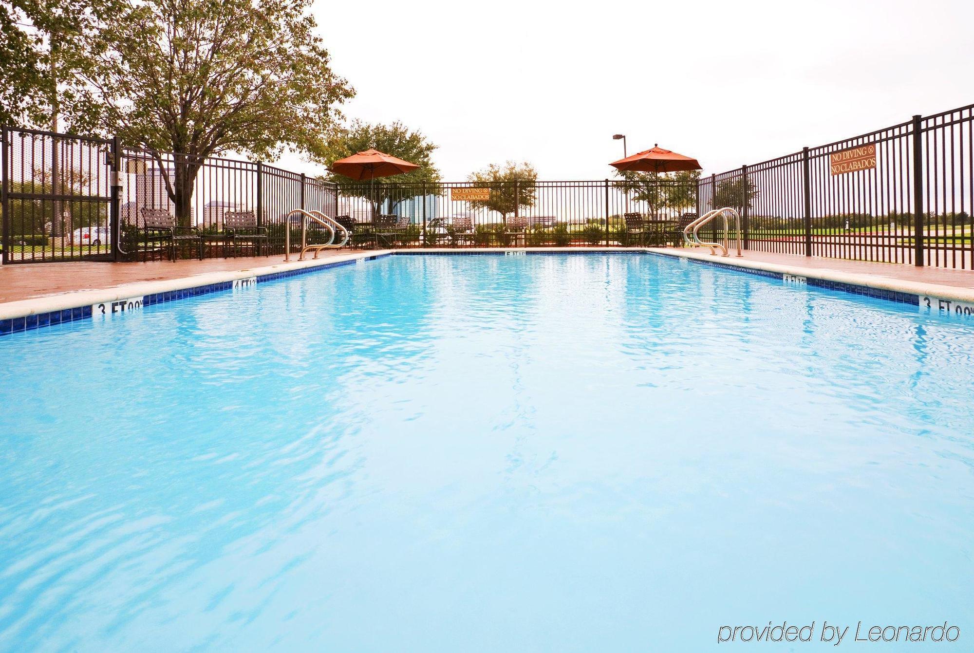 Holiday Inn Express & Suites Irving Conv Ctr - Las Colinas By Ihg Εξωτερικό φωτογραφία
