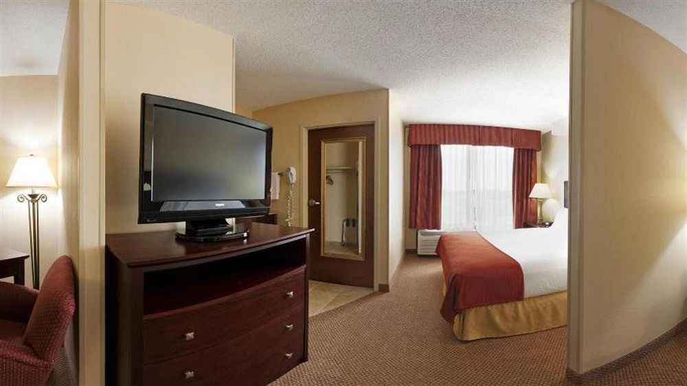 Holiday Inn Express & Suites Irving Conv Ctr - Las Colinas By Ihg Εξωτερικό φωτογραφία