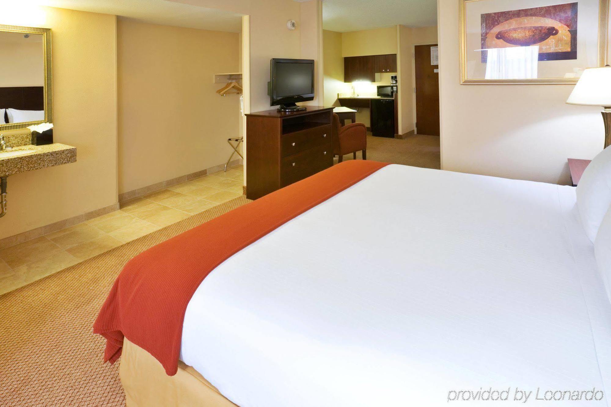 Holiday Inn Express & Suites Irving Conv Ctr - Las Colinas By Ihg Εξωτερικό φωτογραφία